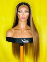 Load image into Gallery viewer, Bianca - Frontal