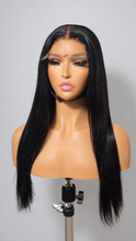 Load image into Gallery viewer, Kamari 20-inch wig with 5×5 HD closure – front view
